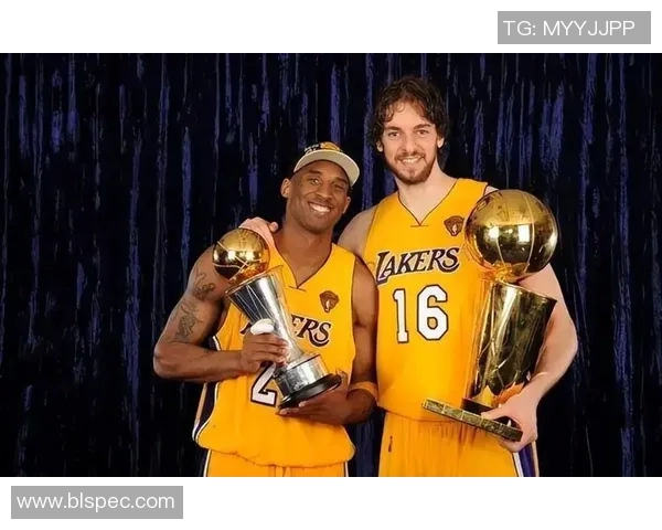 06赛季湖人对决小牛的经典对抗与历史回顾 06赛季湖人对决小牛的经典对抗与历史回顾