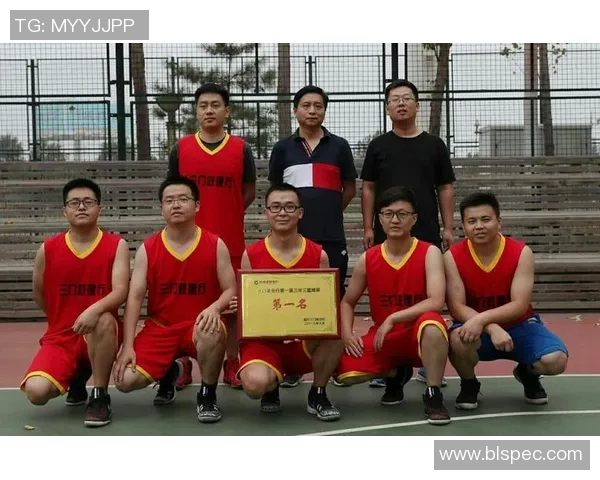 西安篮球队荣登篮球意识排行榜第五名展现出色团队配合与战术执行力