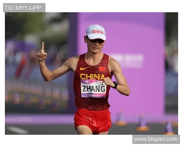 广州排球队在欧锦赛中的拼搏历程与荣耀时刻回顾 广州排球队在欧锦赛中的拼搏历程与荣耀时刻回顾